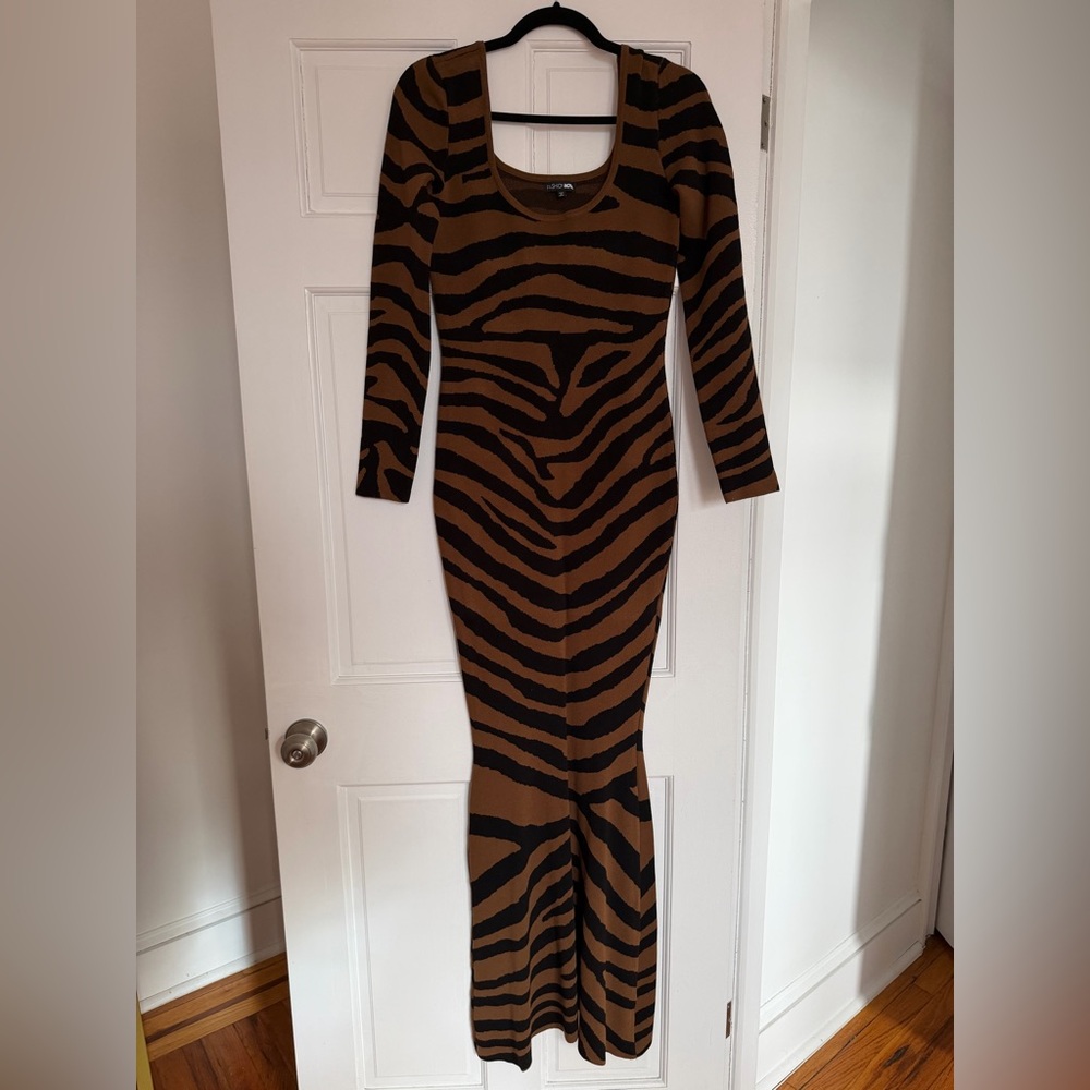 Fashion Nova Zebra Print Long Sleeve Dress Black and Brown Size Medium - Picture 5 of 6